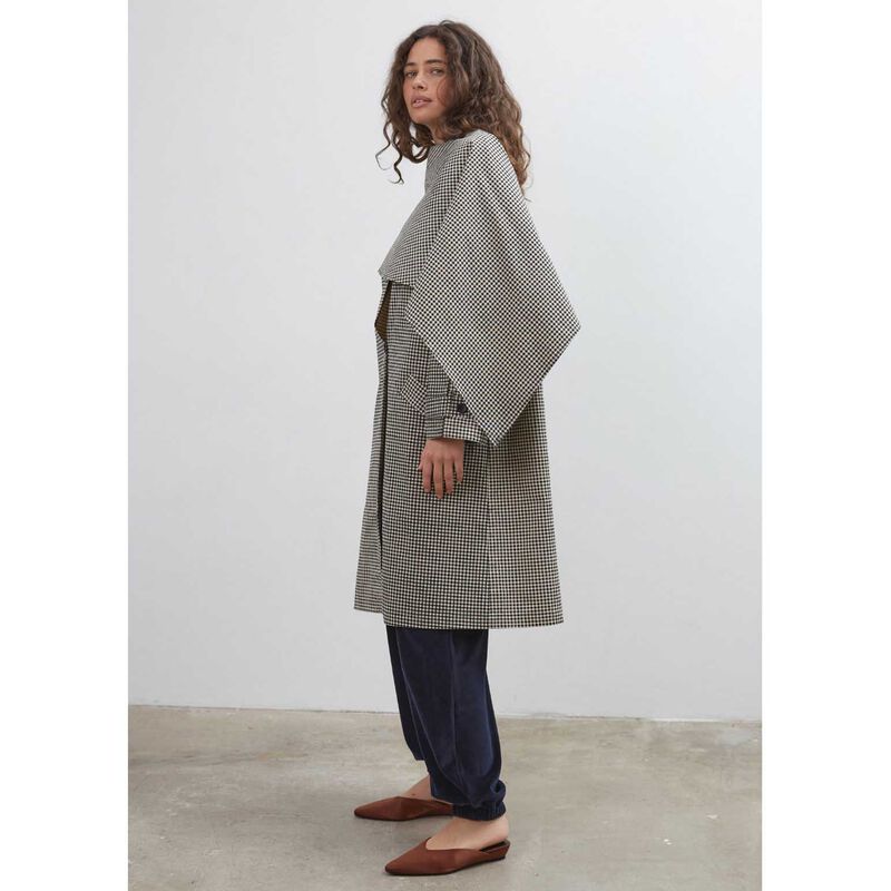 COMMONPLACE ESSENTIALS Lady Gingham Trench image number 3